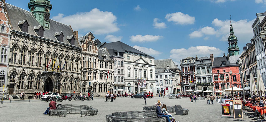 Mons